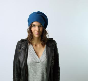 bonnet long Woollen Roll Upp Beret